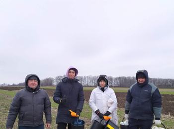 СЕЗОН ВЕСНЯНО-ПОЛЬОВИХ РОБІТ НА ДОСЛІДНОМУ ПОЛІ КАФЕДРИ АГРОХІМІЇ І ГРУНТОЗНАВСТВА РОЗПОЧАТО