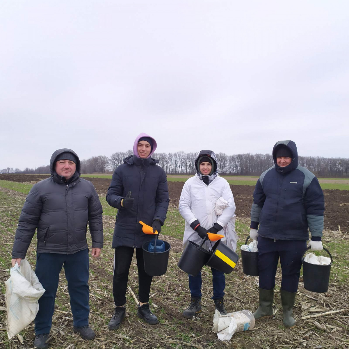 СЕЗОН ВЕСНЯНО-ПОЛЬОВИХ РОБІТ НА ДОСЛІДНОМУ ПОЛІ КАФЕДРИ АГРОХІМІЇ І ГРУНТОЗНАВСТВА РОЗПОЧАТО