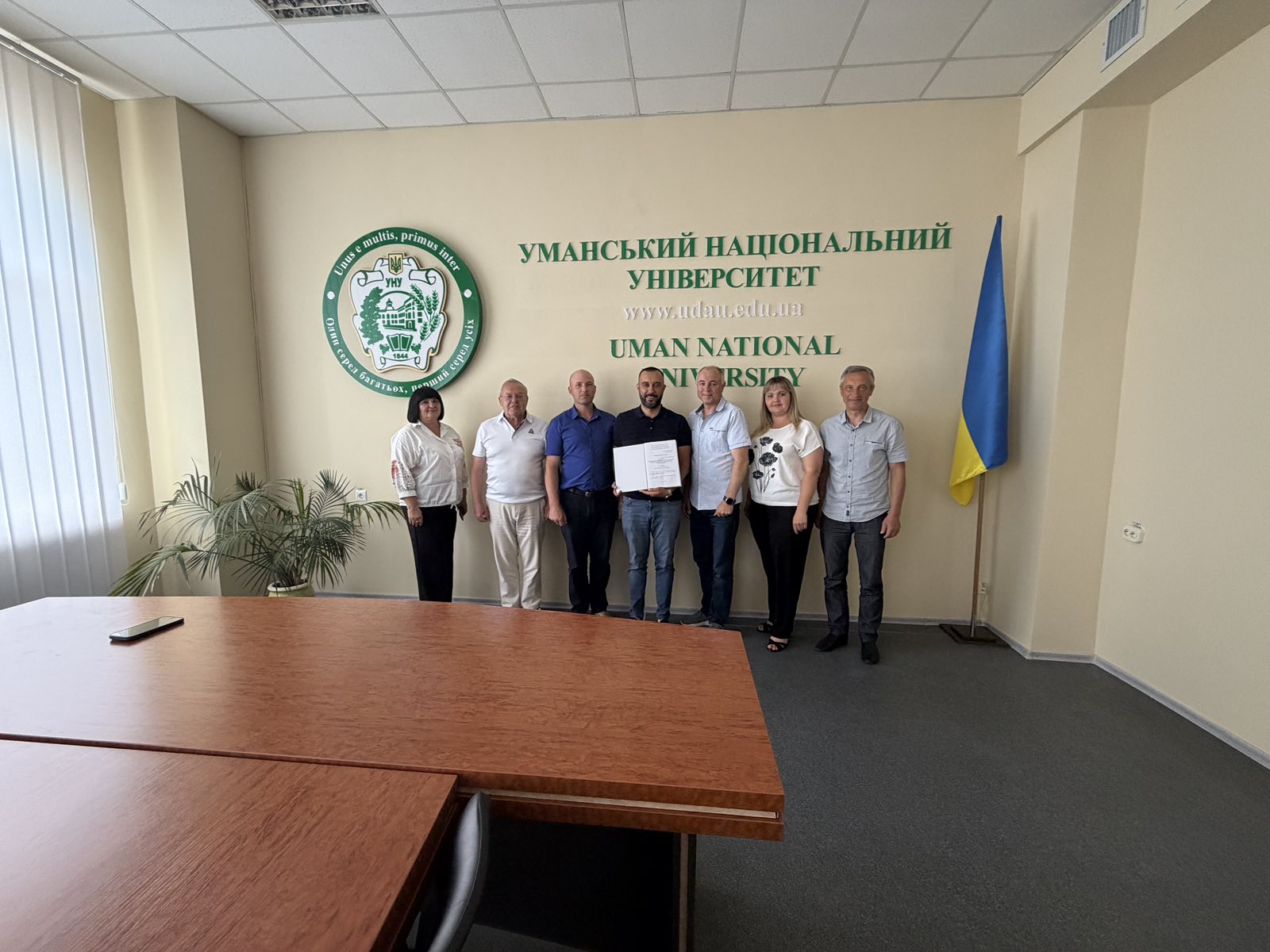 Вітаємо з успішним захистом дисертації! аспіранта кафедри агрохімії і ґрунтознавства
