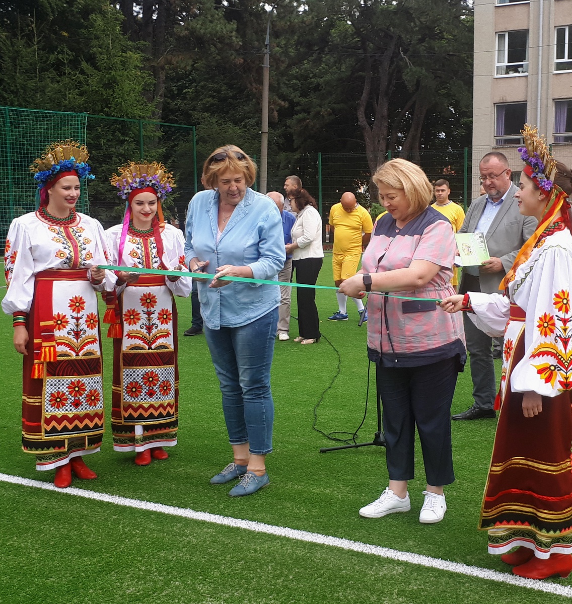 Відкриття спортивного майданчика